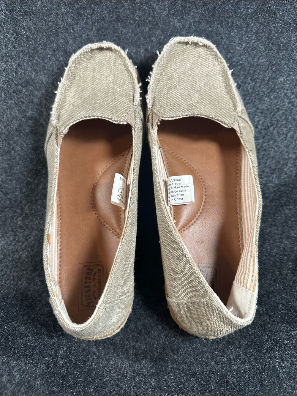 Signature by Levi Strauss & Co. Canvas Slip On Loafer Flats Size 10